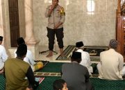 Bhabinkamtibmas Polsek Perhentian Raja Imbau Pemilu Damai Tahun 2024 di Desa Hangtuah