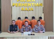 Jangan Bergerak, 4 Pelaku Sedang Asyik Isap Shabu Ditangkap Unit Reskrim Polsek Perhentian Raja   