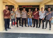 Kolaborasi, Kapolsek Siak Hulu Bersama PT. ABL Gelar Jumat Curhat Cooling System Kamtibmas dan Bakti Sosial Berbagi 50 Paket Sembako