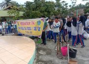 Program 7K Keluarga Besar SMAN 1 SIAK HULU Laksanakan Giat Gotong Royong Masal 