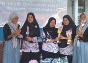 Meriah.., Keluarga Besar SMAN 2 Siak Hulu Rayakan HUT PGRI Ke-79 Dan HGN 2024 Gelar Pertujukan Memukau