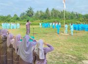 Kegiatan Upacara Bendera Hardiknas di SMA Negeri 4 Siak Hulu Dilaksanakan Penuh Khidmat Dan Semangat