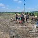 Dukung Swasembada Pangan 2026, Empat Personel Polsek Siak Hulu Cek Penanaman Jagung Kuartal II di Lahan KOPPSA-M