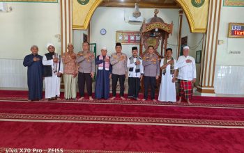 Kapolsek Siak Hulu Sambangi Masjid Nurul Ikhlas, Ajak Jemaah Bersama-Sama Berantas Peredaran Gelap Narkoba