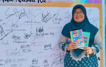 Pacu Budaya Literasi, UPT SDN 017 Pandau Jaya Luncurkan Buku Antologi Puisi Karya Guru dan Siswa
