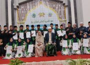Cetak Generasi Ulama Hafiz Al-Qur’an, Ponpes At-Tafsiriyah Riau Gelar Wisuda dan Haflah Akhirussanah