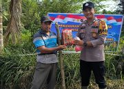Bhabinkamtibmas Buatan Baru Polsek Kerinci Kanan Bersama Kelompok Tani Sinergi Penanaman Jagung Pipil Kuartal III 2026