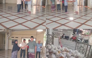 Jumat Berkah..! Ninik Mamak Penghulu Desa Teratak Buluh Bagikan Paket Sembako dan Bantuan Santunan Bulanan Anak Yatim Serta Bantuan Masjid