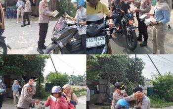 Kapolsek Siak Hulu Bagikan 1000 Masker Gratis, Antisipasi Dampak Kabut Asap